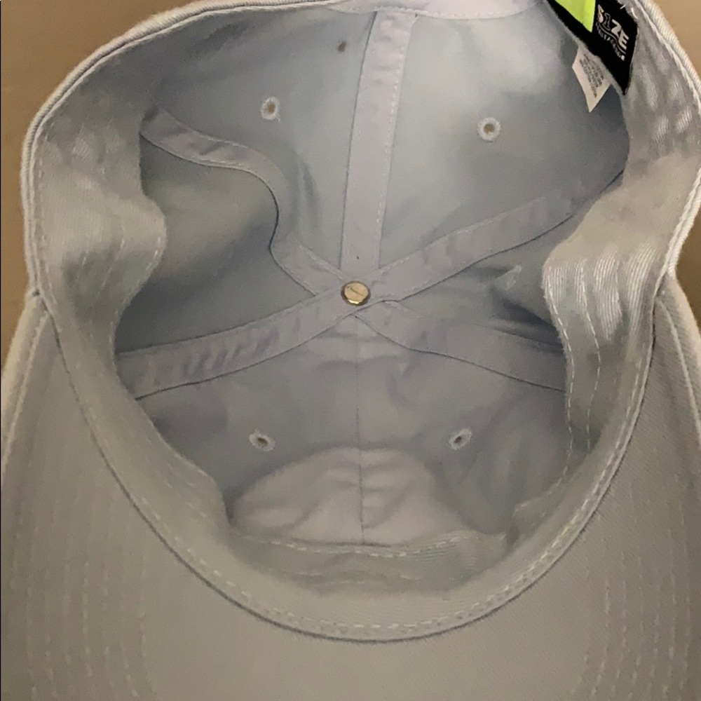 New Nike baby blue hat - Picture 2 of 4